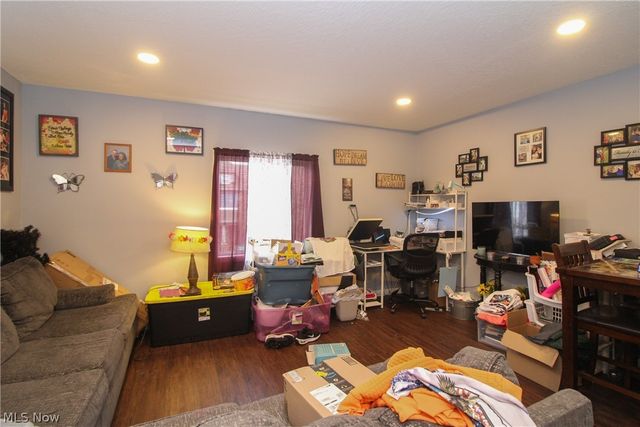 900 S Seneca Avenue, Alliance, OH 44601