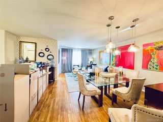 320 Huntington Avenue, Bronx, NY 10465