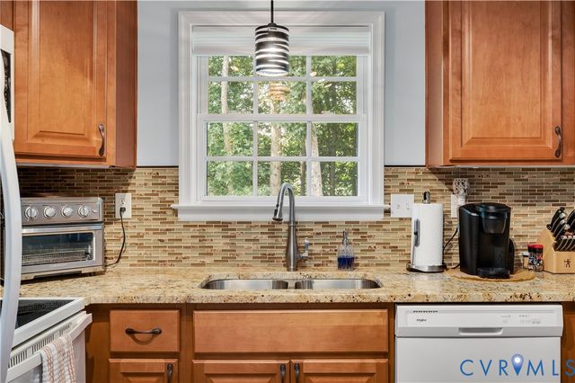 3117 Pinefields Dr, Henrico, VA 23231