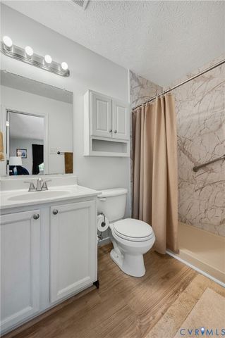 3117 Pinefields Dr, Henrico, VA 23231