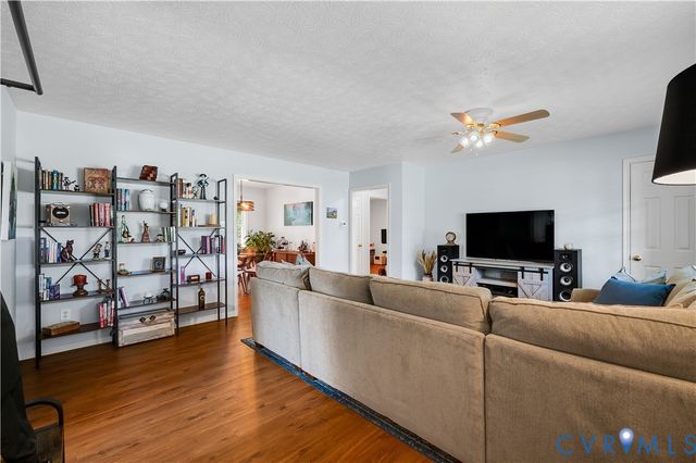 3117 Pinefields Dr, Henrico, VA 23231