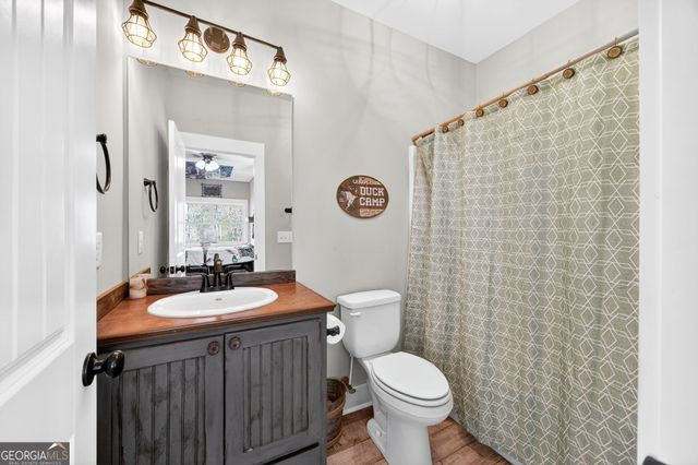 131 Woods Road, Juliette, GA 31046