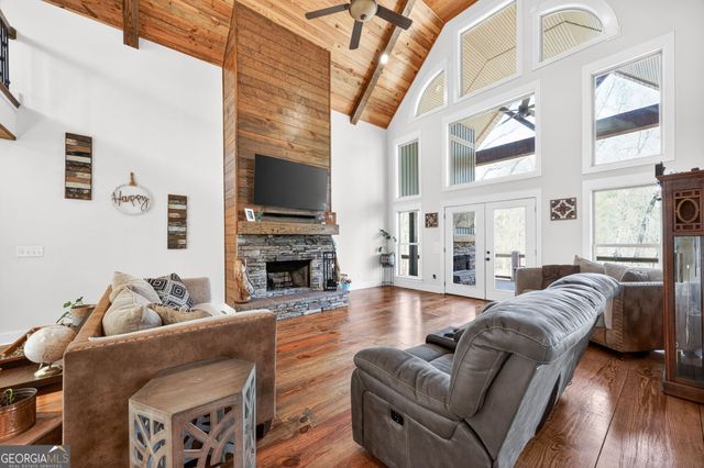 131 Woods Road, Juliette, GA 31046