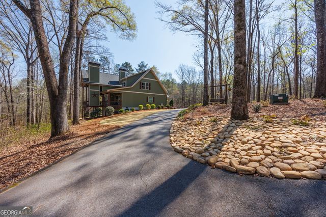 131 Woods Road, Juliette, GA 31046