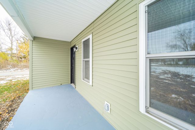 1601 E Avenue, New Castle, IN 47362