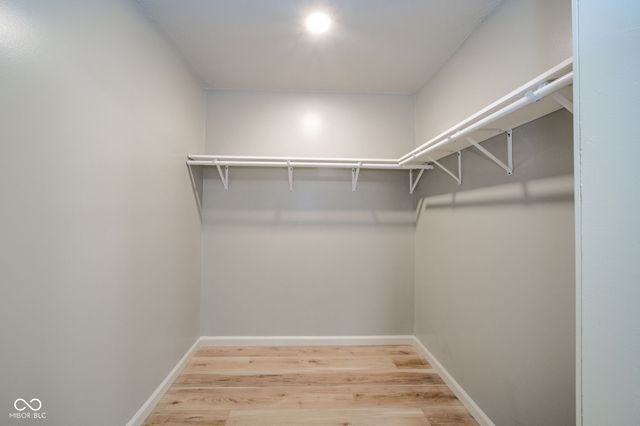 1601 E Avenue, New Castle, IN 47362