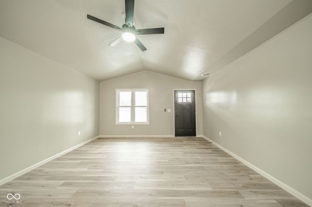 1601 E Avenue, New Castle, IN 47362