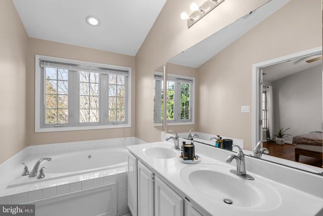 10164 TREBLE CT, Rockville, MD 20850