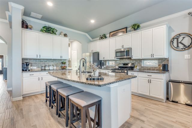 14621 San Madrid Trail, Fort Worth, TX 76052