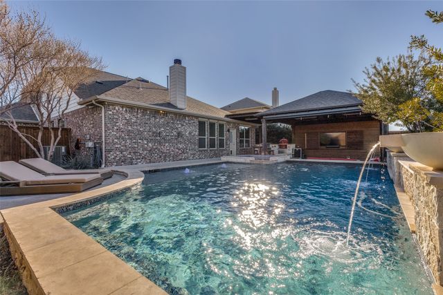 14621 San Madrid Trail, Fort Worth, TX 76052