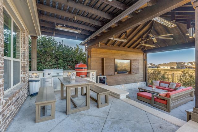 14621 San Madrid Trail, Fort Worth, TX 76052