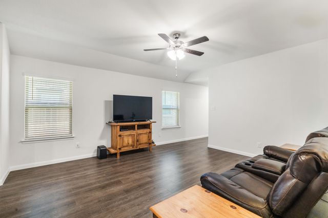 3913 Nature Court, Denison, TX 75020