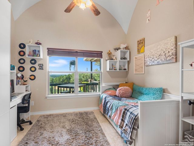 22 Outlook Point, Boerne, TX 78006