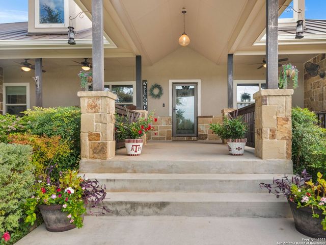 22 Outlook Point, Boerne, TX 78006