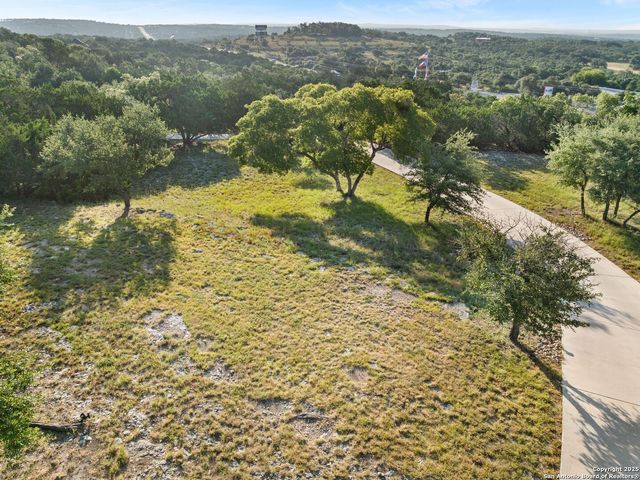 22 Outlook Point, Boerne, TX 78006