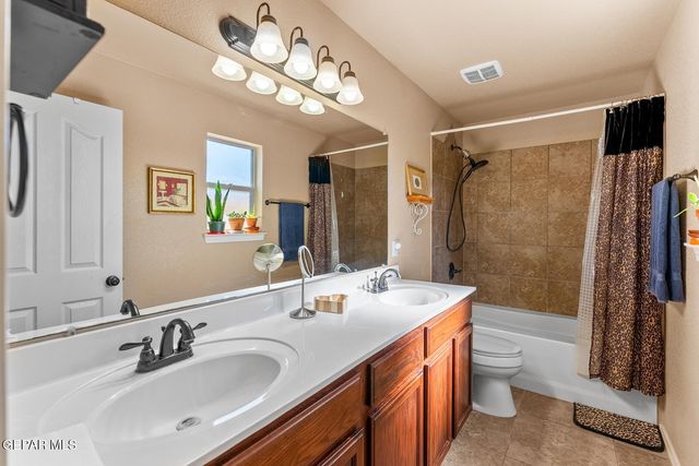 5903 MEGAN Street, Santa Teresa, NM 88008