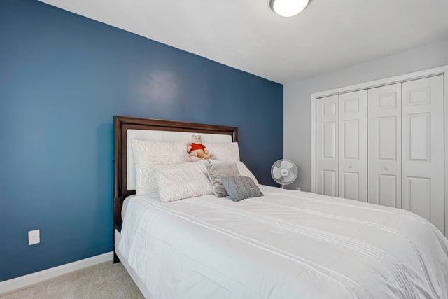 13 Knowlton Cir 13, Upton, MA 01568