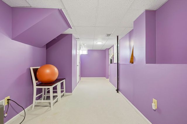 13 Knowlton Cir 13, Upton, MA 01568