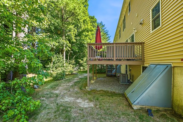 13 Knowlton Cir 13, Upton, MA 01568