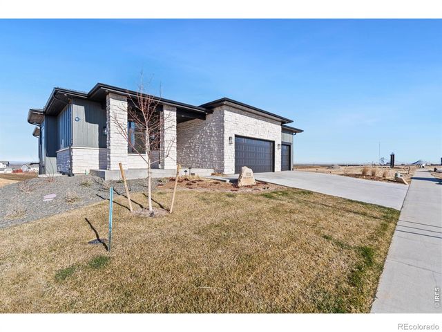 1722 Fire Glow Drive, Windsor, CO 80550