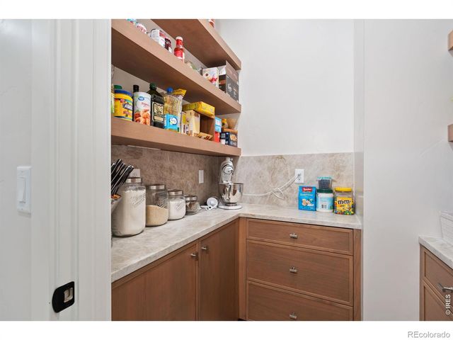 1722 Fire Glow Drive, Windsor, CO 80550