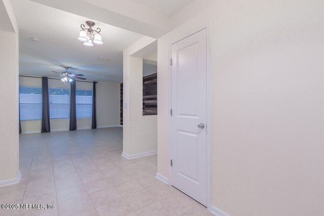 2143 CHANDLERS WALK Lane, Jacksonville, FL 32246