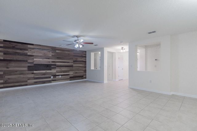 2143 CHANDLERS WALK Lane, Jacksonville, FL 32246