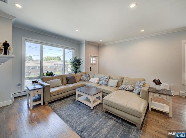 403 Northwood Way A, Palisades Park, NJ 07650