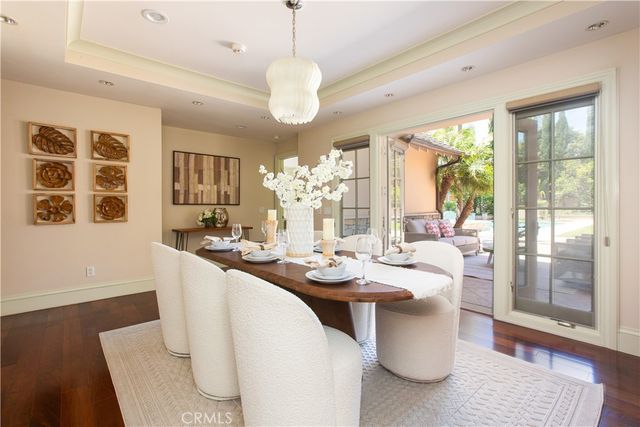 899 S Santa Anita, San Marino, CA 91108
