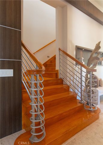 899 S Santa Anita, San Marino, CA 91108