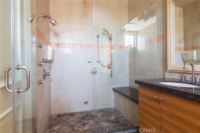 899 S Santa Anita, San Marino, CA 91108