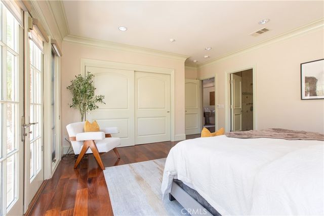 899 S Santa Anita, San Marino, CA 91108