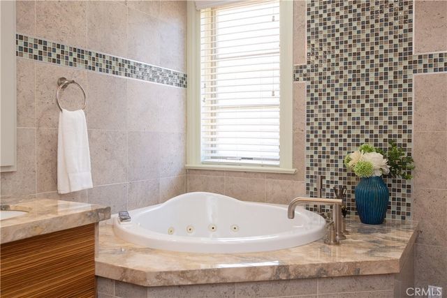 899 S Santa Anita, San Marino, CA 91108