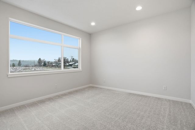 2502 W Summit Pkwy, Spokane, WA 99201