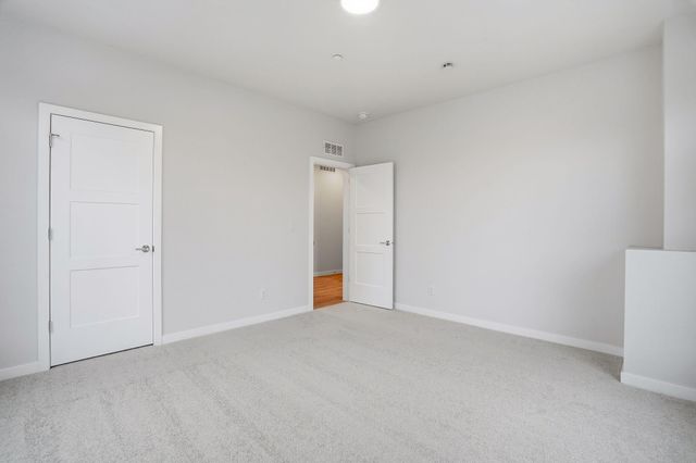 2502 W Summit Pkwy, Spokane, WA 99201