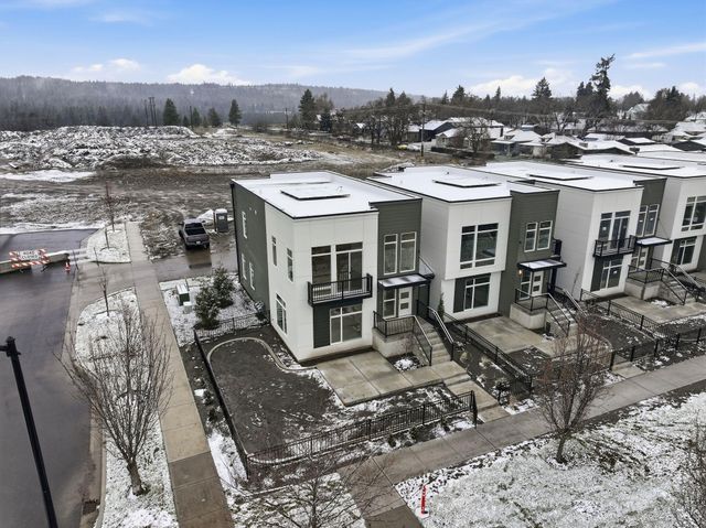 2502 W Summit Pkwy, Spokane, WA 99201