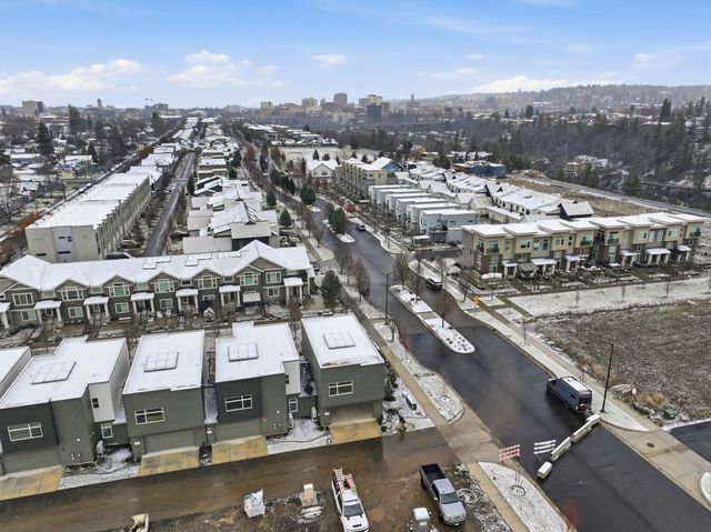 2502 W Summit Pkwy, Spokane, WA 99201