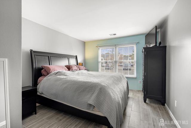 1313 Waters Edge Drive, Toms River, NJ 08753