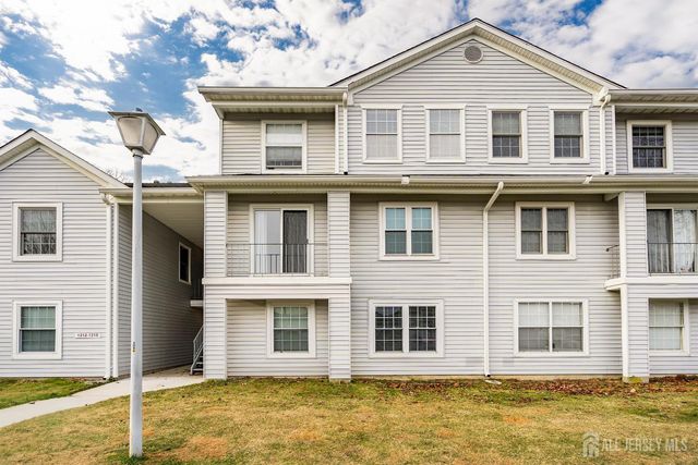 1313 Waters Edge Drive, Toms River, NJ 08753