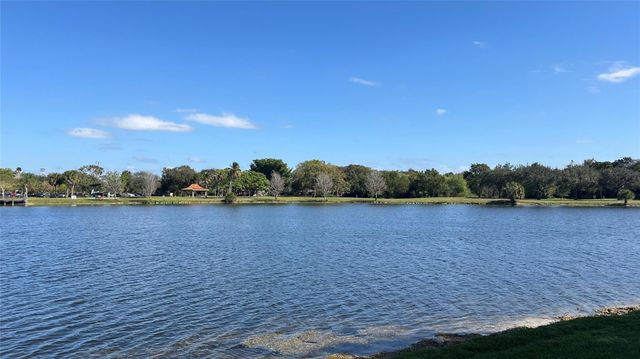 2757 Carambola Circle 1932, Pompano Beach, FL 33066