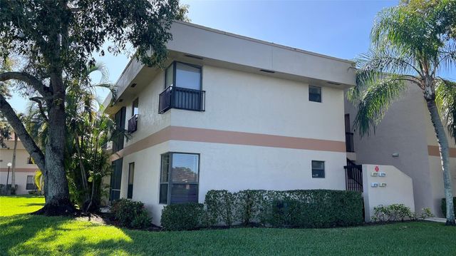 2757 Carambola Circle 1932, Pompano Beach, FL 33066