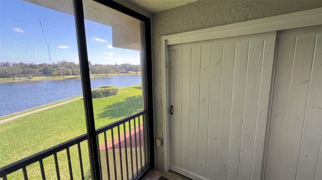 2757 Carambola Circle 1932, Pompano Beach, FL 33066