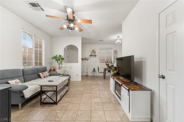 9838 Hanover Grove Avenue, Las Vegas, NV 89148