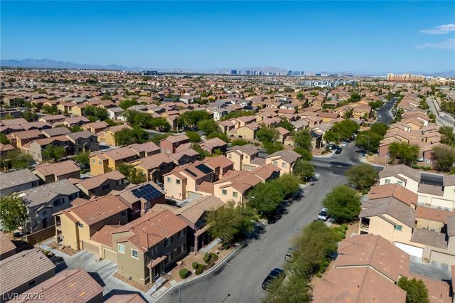 9838 Hanover Grove Avenue, Las Vegas, NV 89148