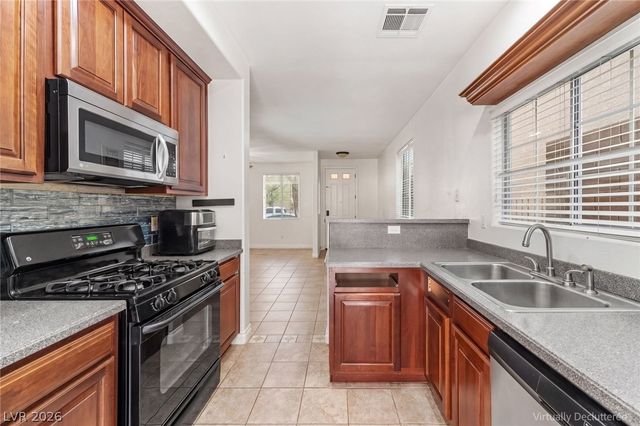 9838 Hanover Grove Avenue, Las Vegas, NV 89148