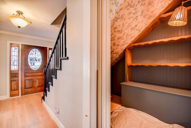 404 Huckleberry Drive, Lake Jackson, TX 77566