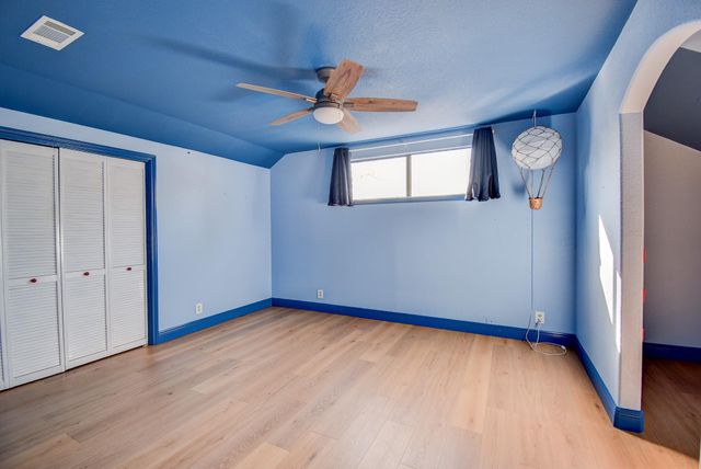 404 Huckleberry Drive, Lake Jackson, TX 77566