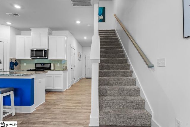 605 Purteview Place, Greer, SC 29650