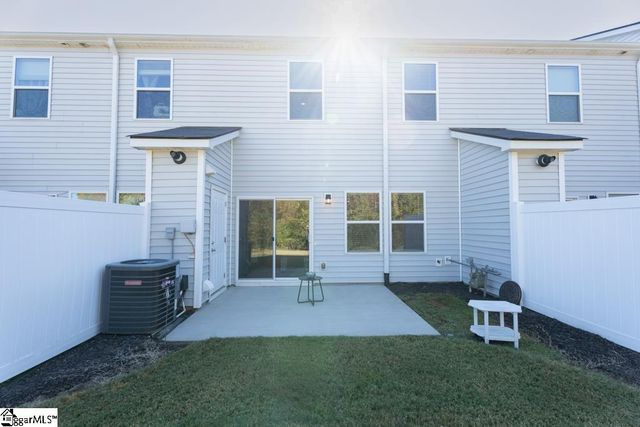 605 Purteview Place, Greer, SC 29650