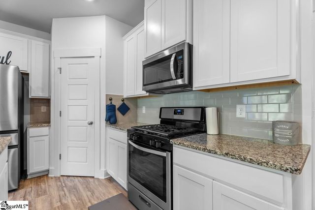 605 Purteview Place, Greer, SC 29650